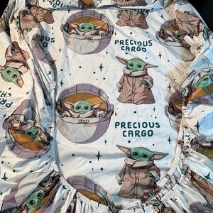 Star Wars The Mandalorian Grogu Precious Cargo Fitted Sheet Baby Yoda‎